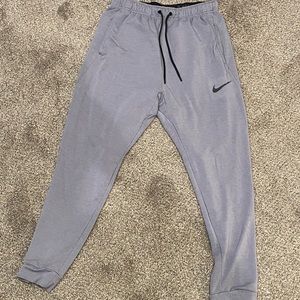 Jogging pants